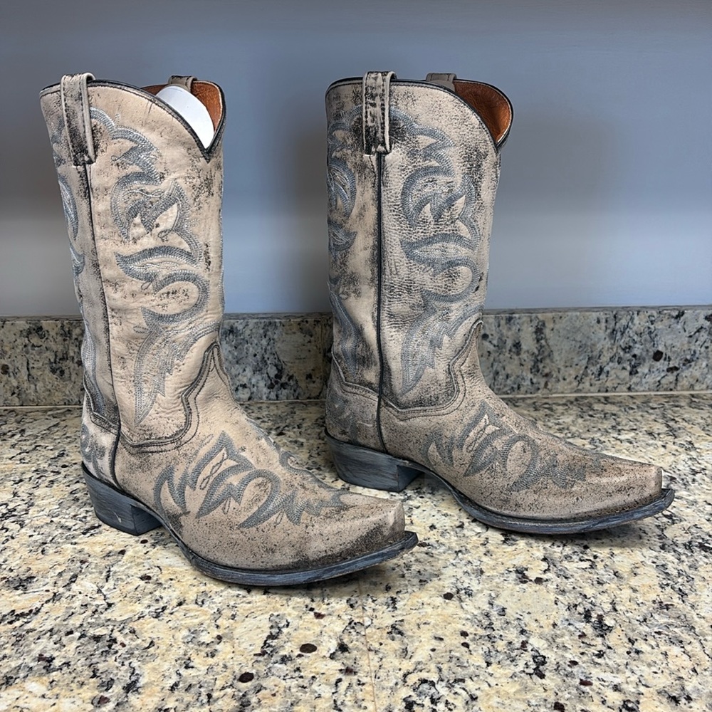 Smooth Men’s Boots size 11